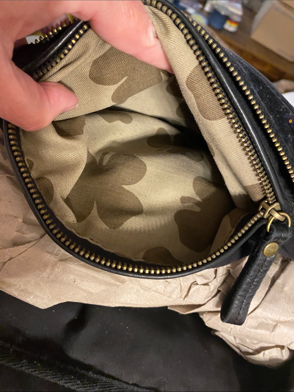 Lucky Brand Y2K Hendrix Bag - Picture 7 of 10